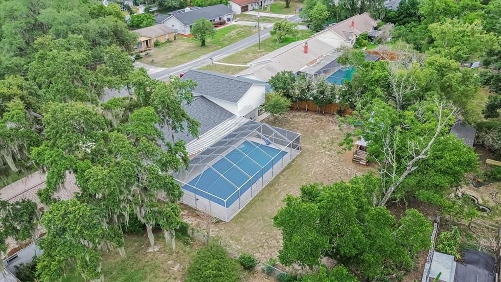 For Sale: $490,000 (4 beds, 3 baths, 2300 Square Feet)