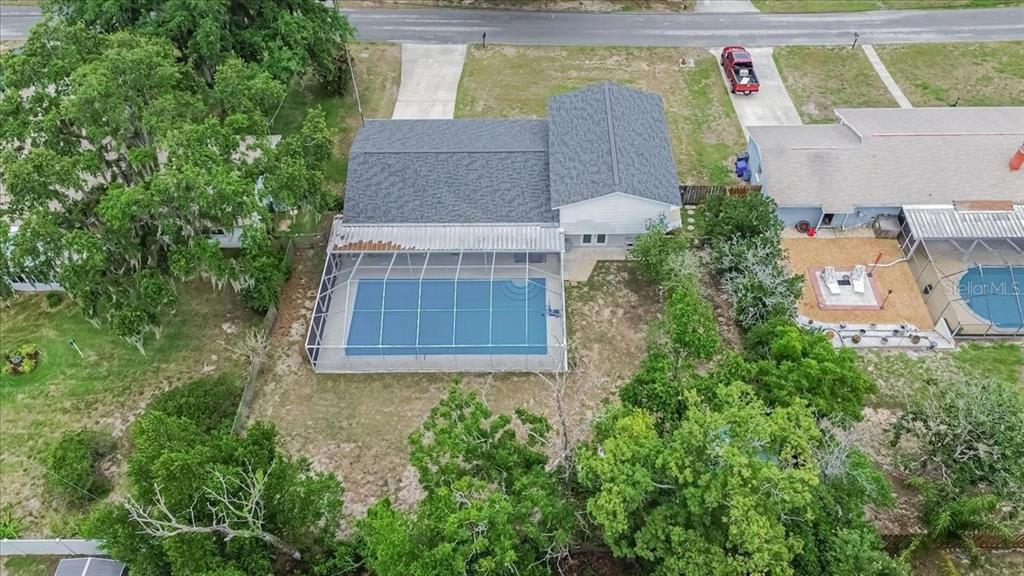 For Sale: $490,000 (4 beds, 3 baths, 2300 Square Feet)