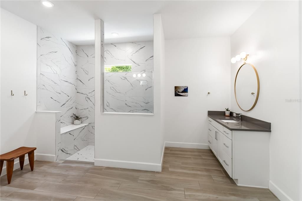 For Sale: $1,250,000 (4 beds, 3 baths, 4120 Square Feet)