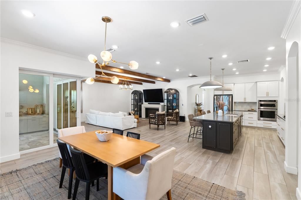 For Sale: $1,250,000 (4 beds, 3 baths, 4120 Square Feet)