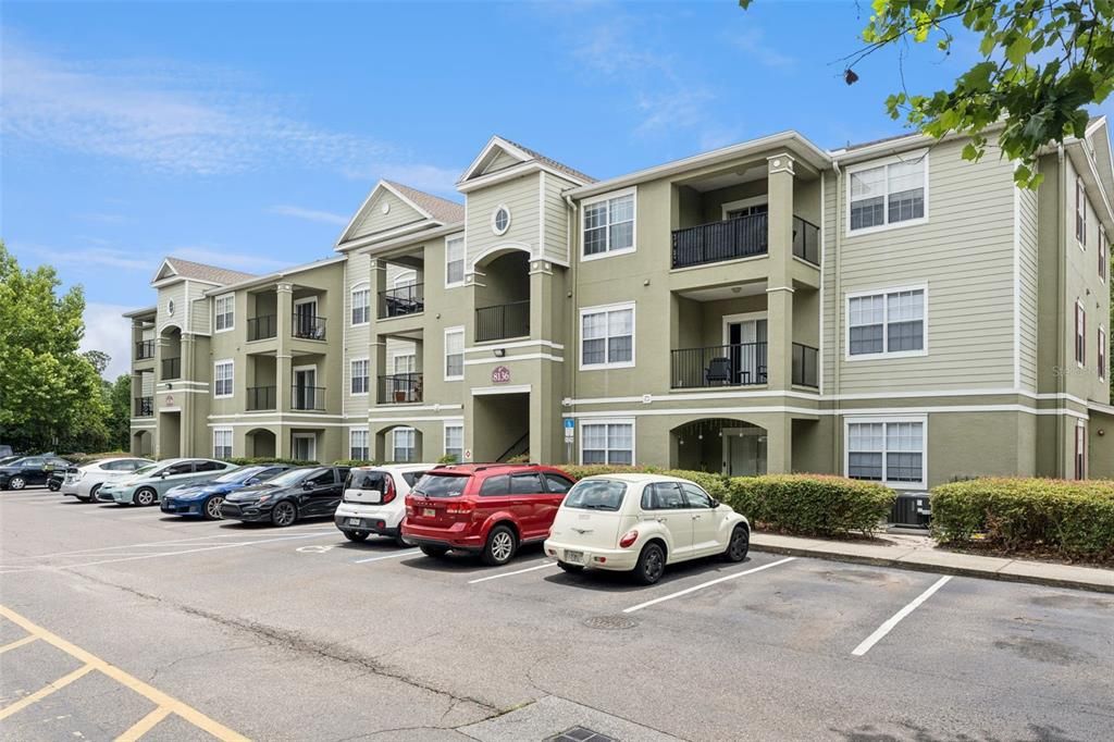 For Sale: $213,500 (2 beds, 2 baths, 1046 Square Feet)