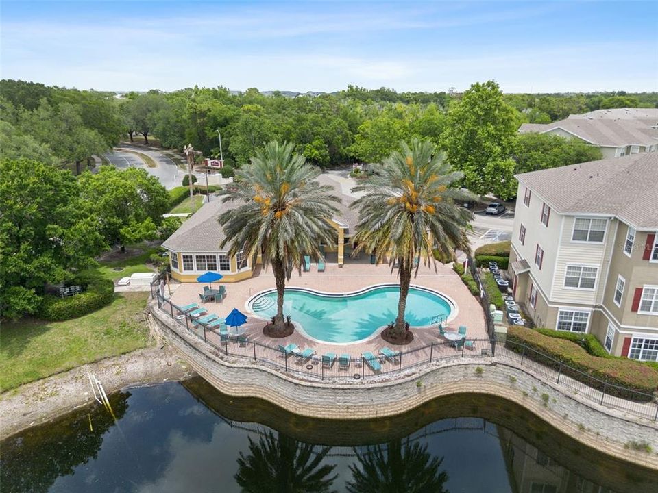For Sale: $213,500 (2 beds, 2 baths, 1046 Square Feet)