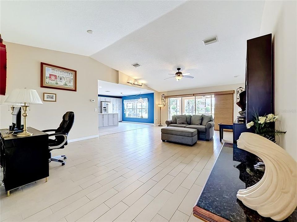 En Venta: $289,900 (3 camas, 2 baños, 1794 Pies cuadrados)