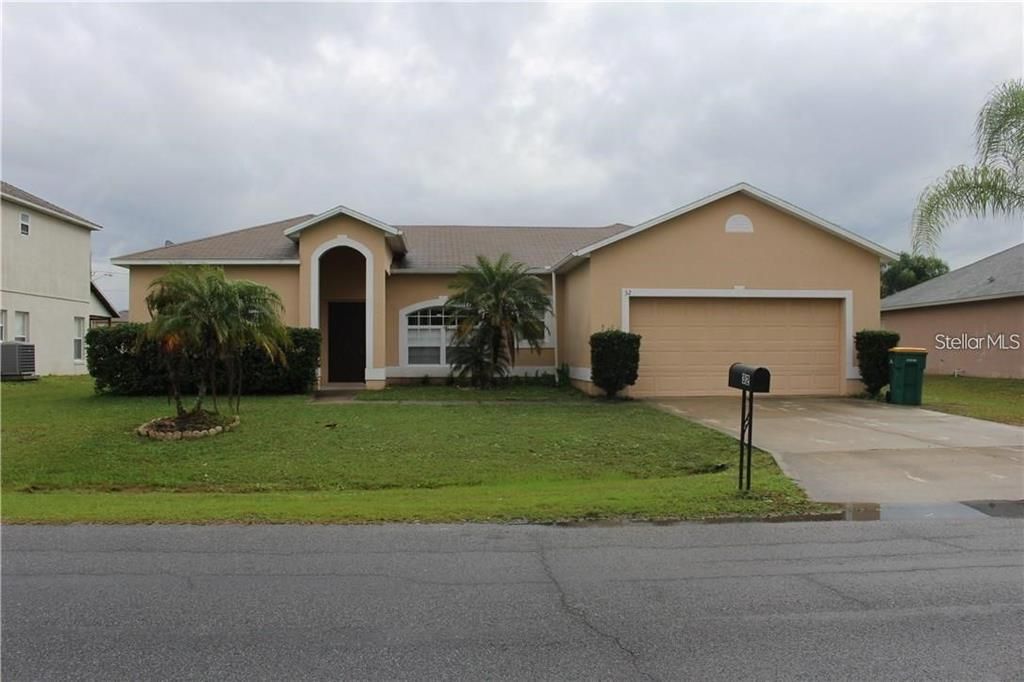 For Sale: $299,950 (3 beds, 2 baths, 1690 Square Feet)
