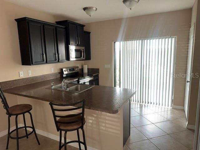 В аренду: $1,950 (2 спален, 2 ванн, 1056 Квадратных фут)