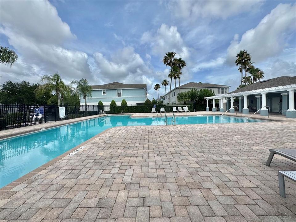 For Rent: $1,800 (2 beds, 2 baths, 1144 Square Feet)