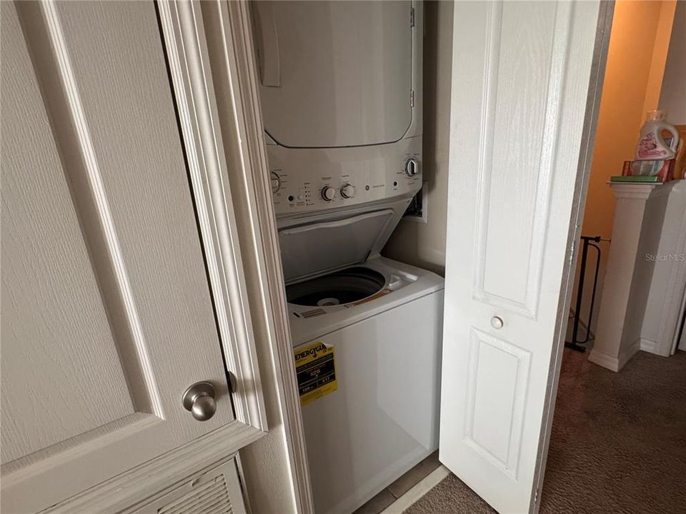 For Rent: $1,800 (2 beds, 2 baths, 1144 Square Feet)