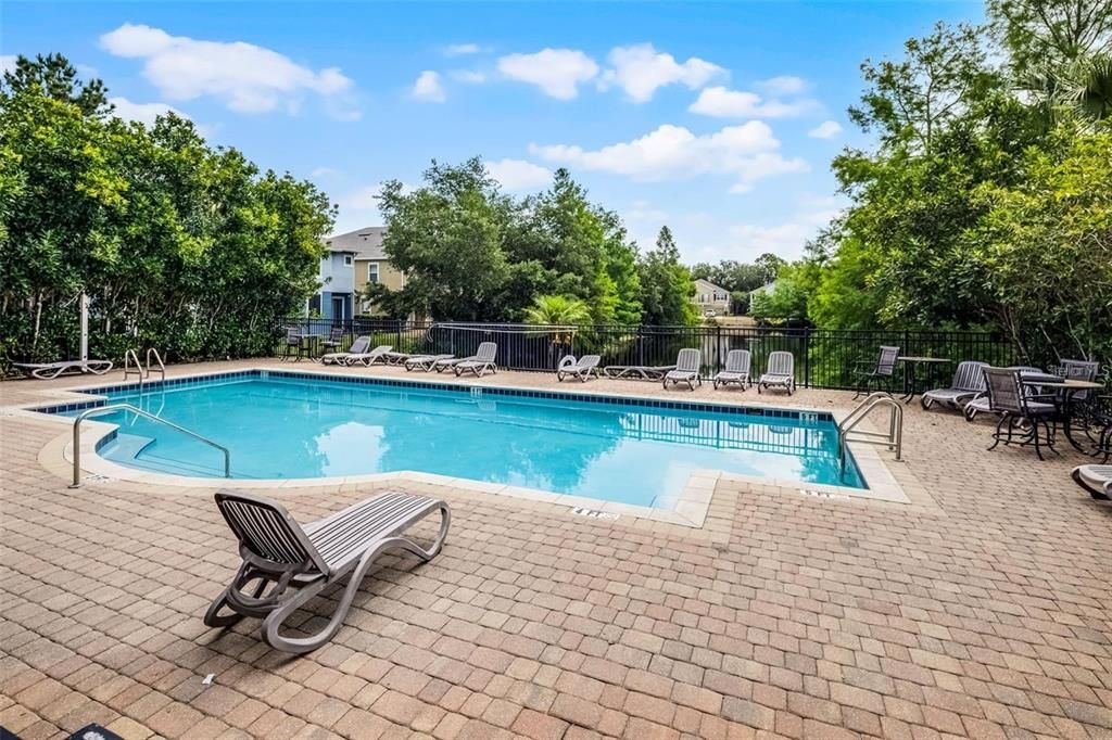 For Sale: $219,900 (2 beds, 2 baths, 1214 Square Feet)