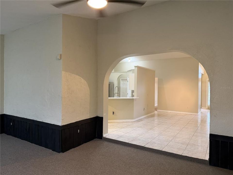 For Sale: $468,000 (4 beds, 2 baths, 2563 Square Feet)