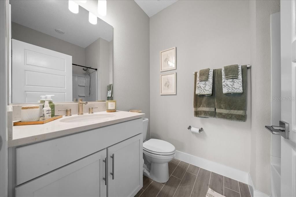 For Sale: $479,000 (2 beds, 2 baths, 2059 Square Feet)