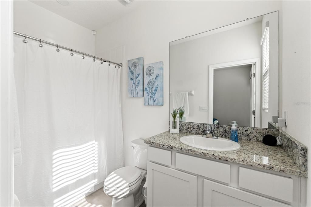 For Sale: $465,000 (4 beds, 3 baths, 2557 Square Feet)