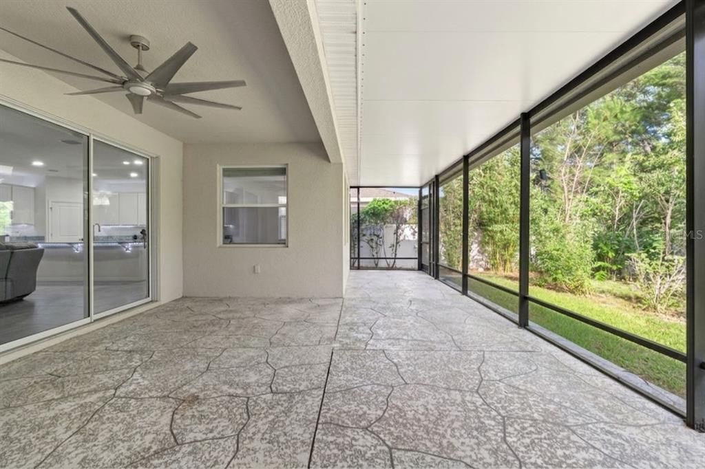 For Sale: $465,000 (4 beds, 3 baths, 2557 Square Feet)