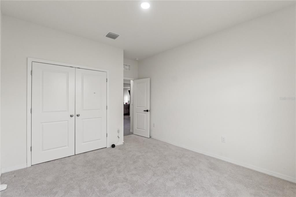 For Sale: $465,000 (4 beds, 3 baths, 2557 Square Feet)