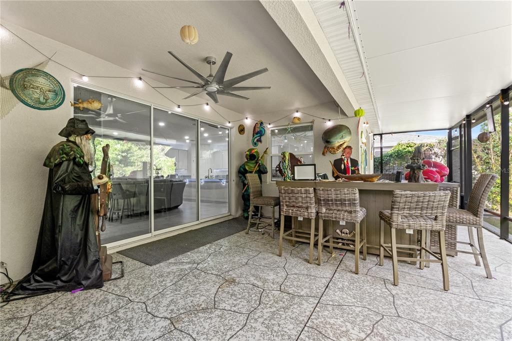 For Sale: $465,000 (4 beds, 3 baths, 2557 Square Feet)
