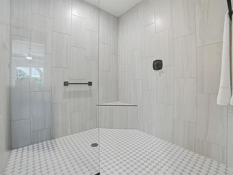 For Sale: $995,000 (3 beds, 2 baths, 2274 Square Feet)