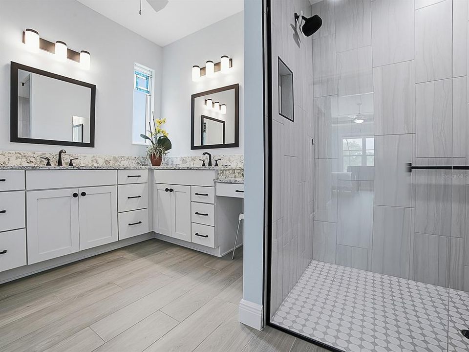 For Sale: $995,000 (3 beds, 2 baths, 2274 Square Feet)
