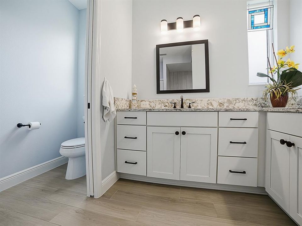 For Sale: $995,000 (3 beds, 2 baths, 2274 Square Feet)