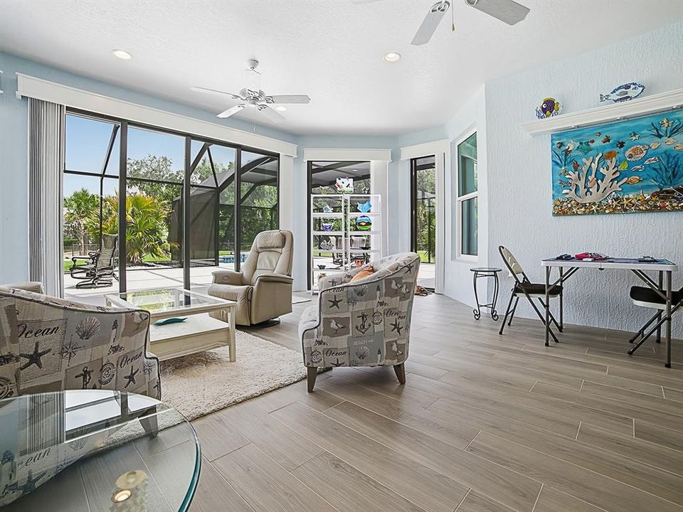 For Sale: $995,000 (3 beds, 2 baths, 2274 Square Feet)