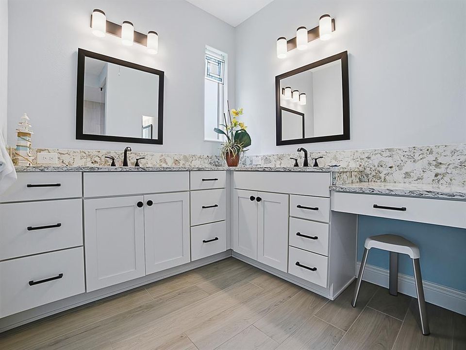 For Sale: $995,000 (3 beds, 2 baths, 2274 Square Feet)