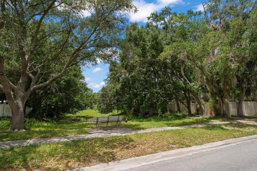 En Venta: $570,000 (4 camas, 2 baños, 2044 Pies cuadrados)