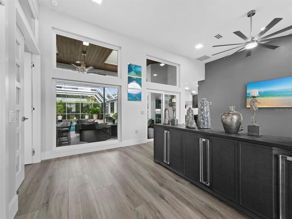 For Sale: $1,850,000 (3 beds, 2 baths, 2411 Square Feet)