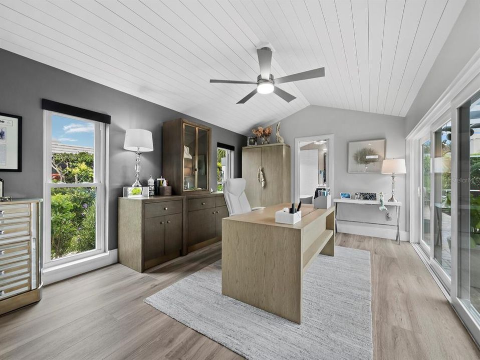 For Sale: $1,850,000 (3 beds, 2 baths, 2411 Square Feet)