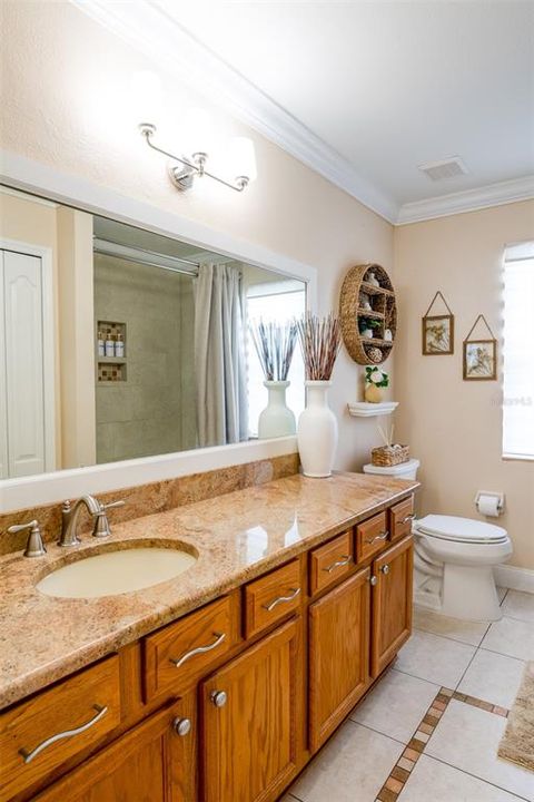 For Sale: $779,000 (5 beds, 3 baths, 3524 Square Feet)