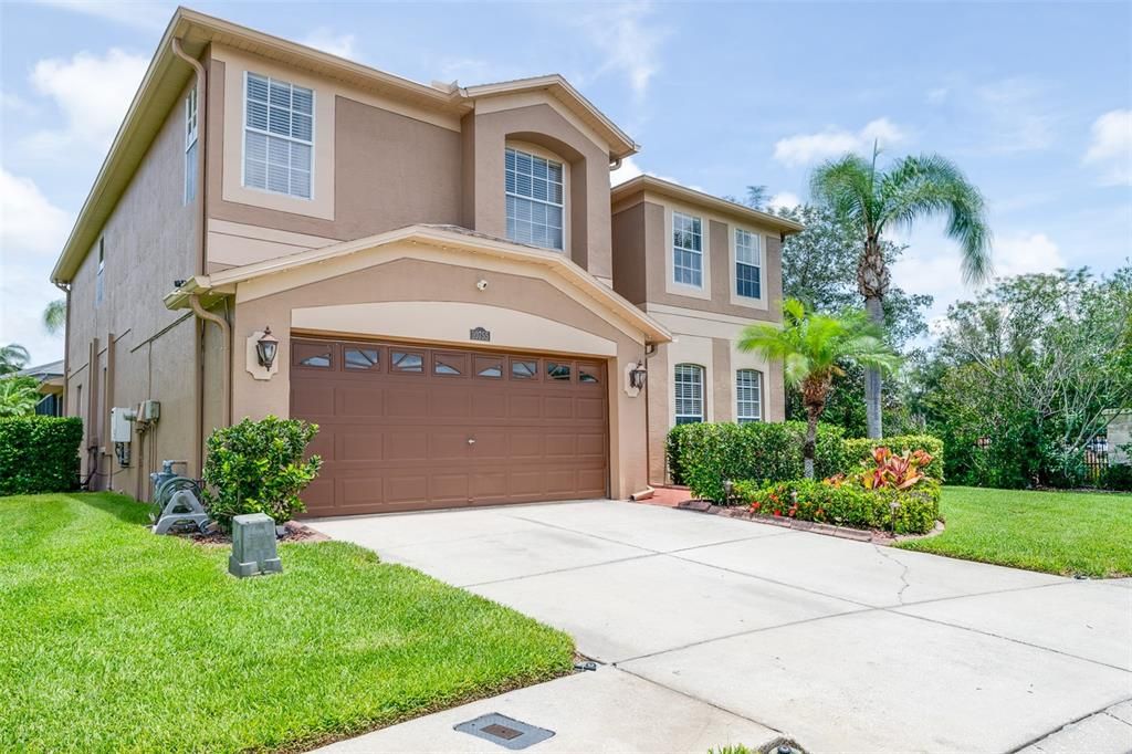 For Sale: $779,000 (5 beds, 3 baths, 3524 Square Feet)