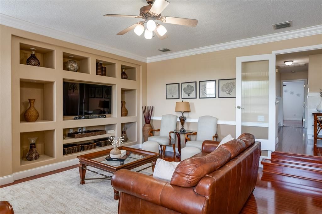 For Sale: $779,000 (5 beds, 3 baths, 3524 Square Feet)