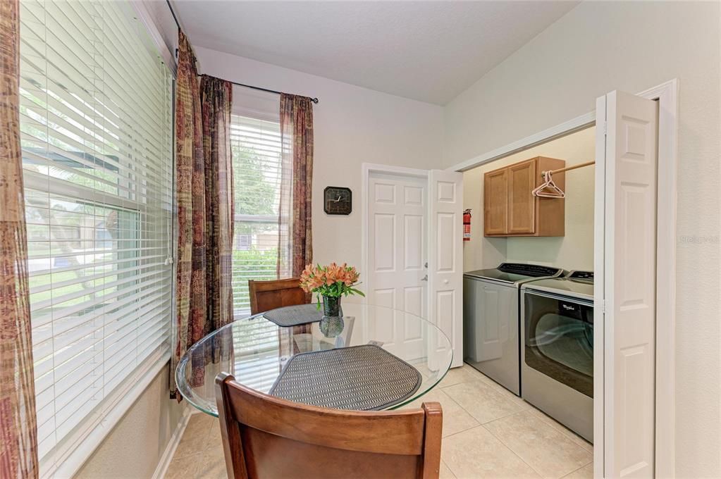 En Venta: $359,000 (3 camas, 2 baños, 1460 Pies cuadrados)
