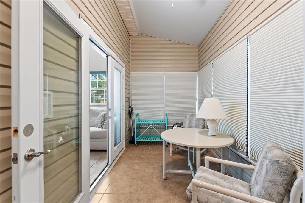 For Sale: $179,000 (1 beds, 1 baths, 500 Square Feet)
