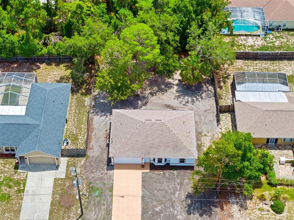 For Sale: $275,000 (3 beds, 2 baths, 1330 Square Feet)