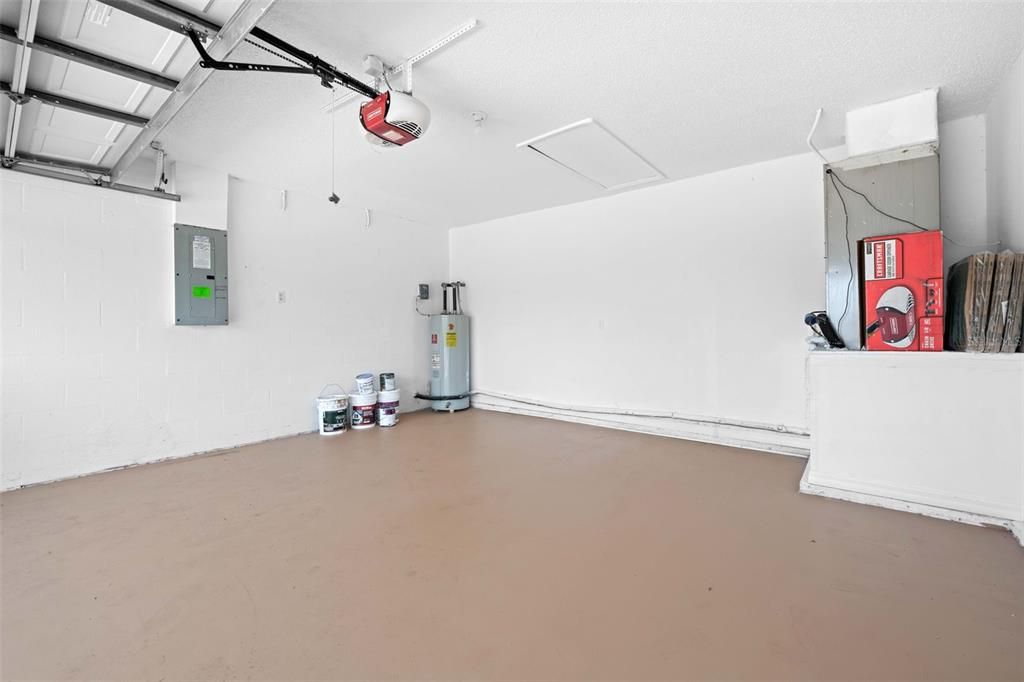 For Sale: $275,000 (3 beds, 2 baths, 1330 Square Feet)
