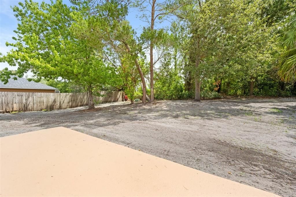 For Sale: $275,000 (3 beds, 2 baths, 1330 Square Feet)