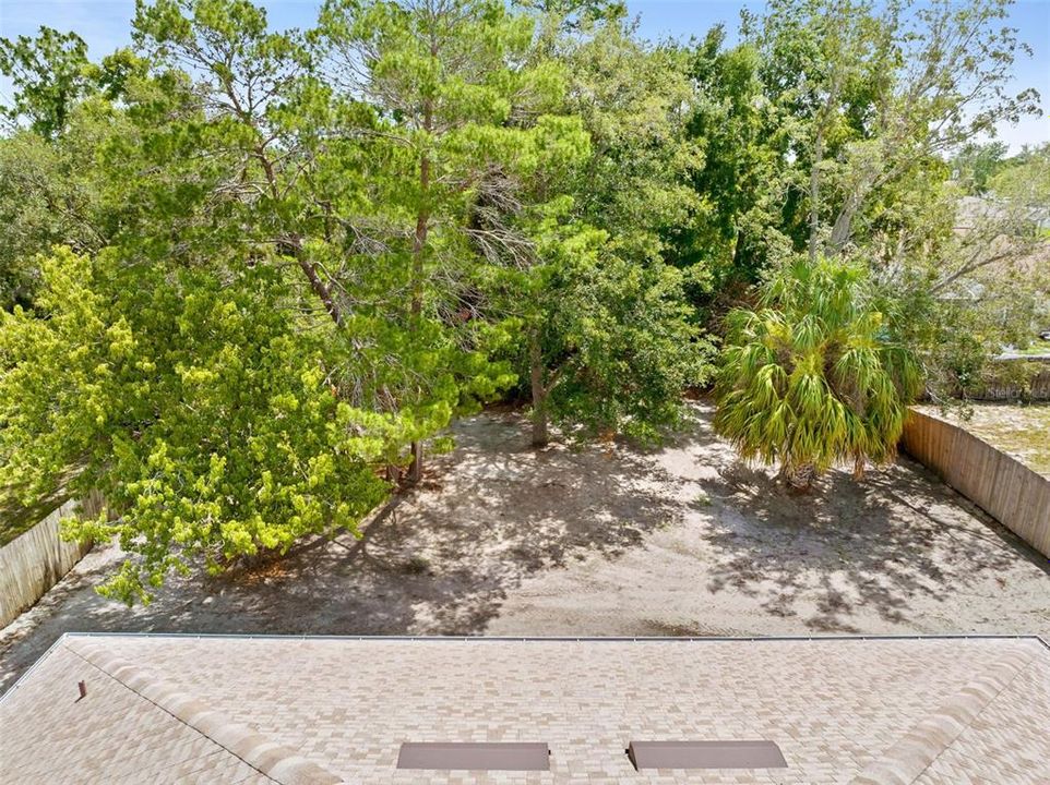 For Sale: $275,000 (3 beds, 2 baths, 1330 Square Feet)