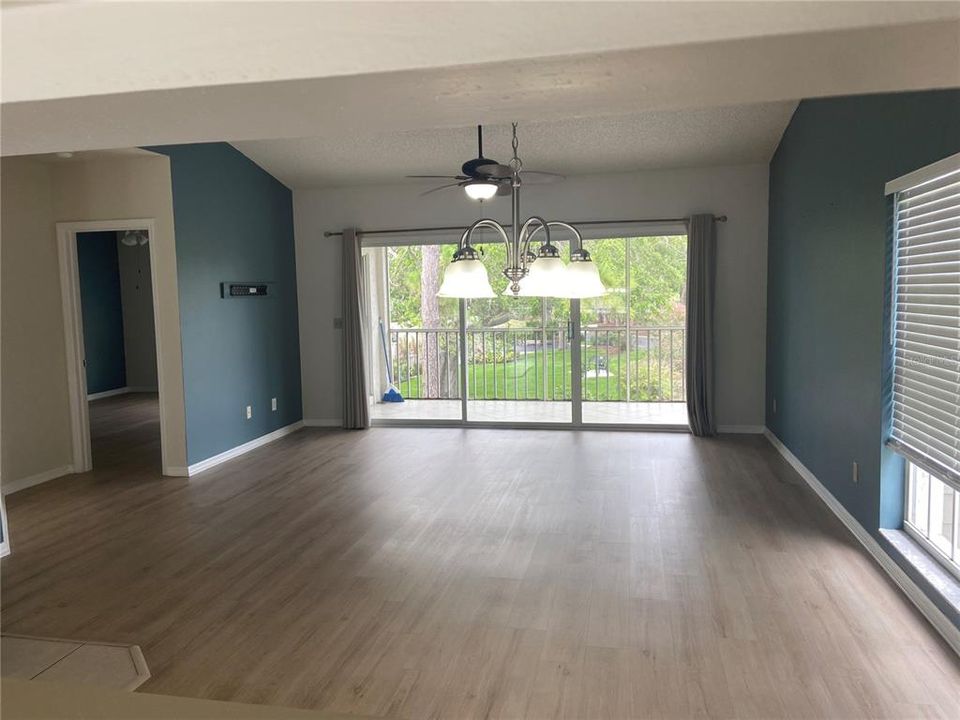 For Rent: $2,400 (2 beds, 2 baths, 1235 Square Feet)