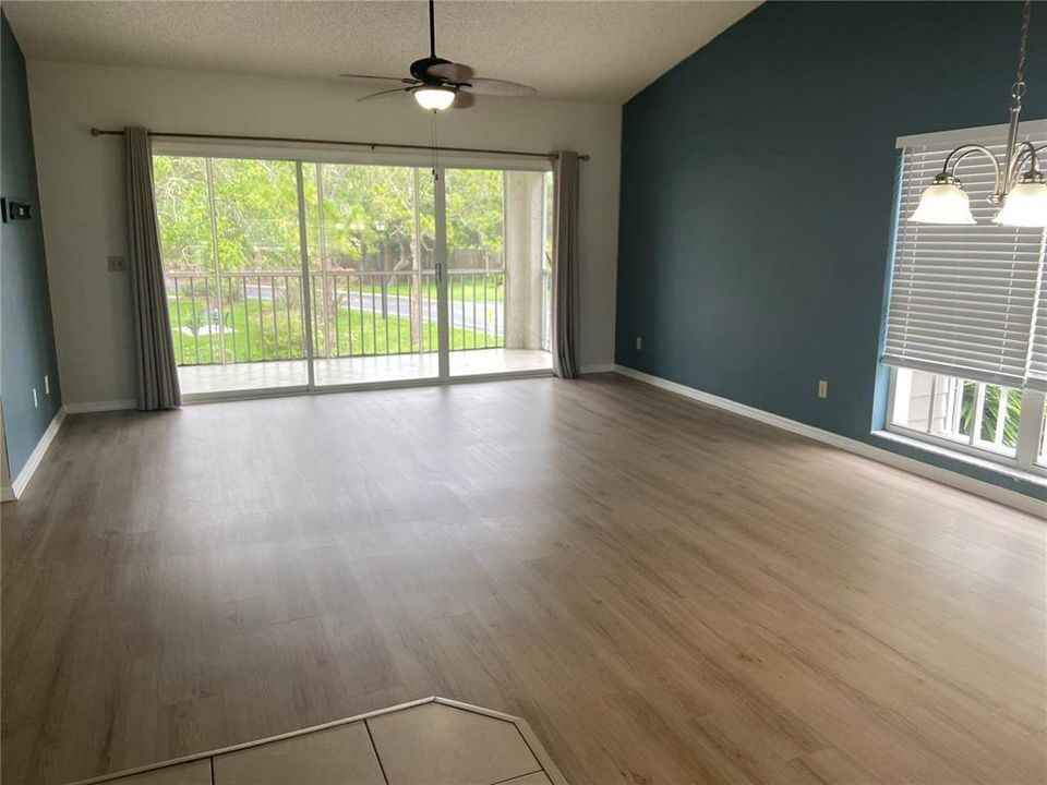 For Rent: $2,400 (2 beds, 2 baths, 1235 Square Feet)