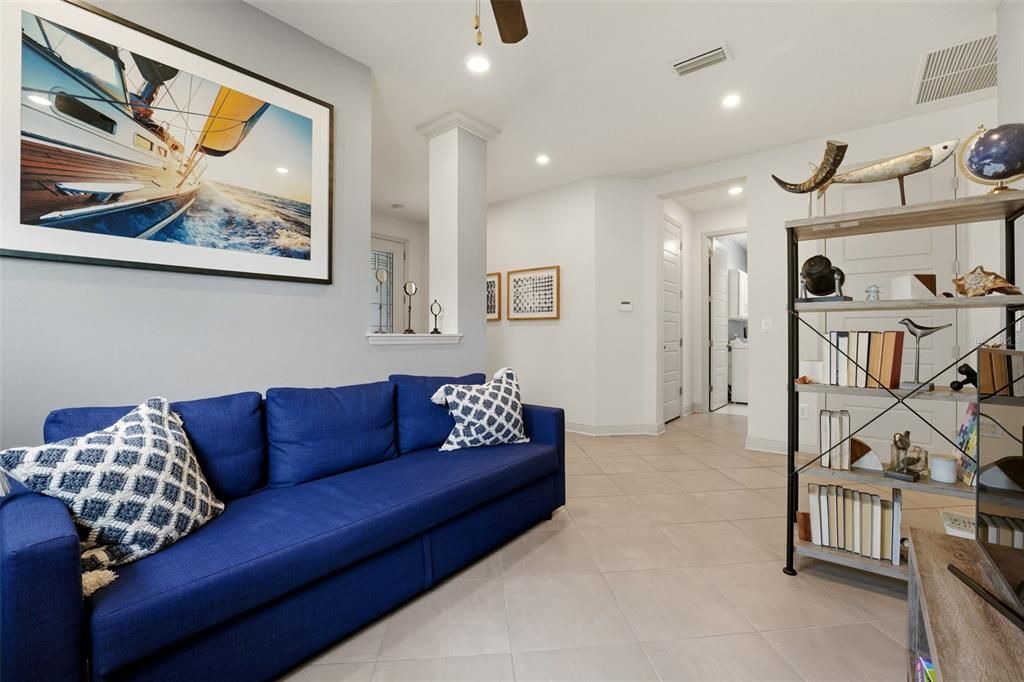 For Sale: $419,800 (2 beds, 2 baths, 1841 Square Feet)