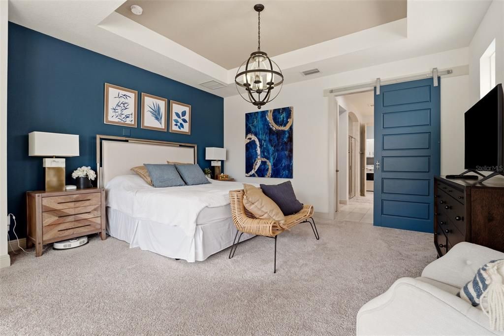 For Sale: $419,800 (2 beds, 2 baths, 1841 Square Feet)