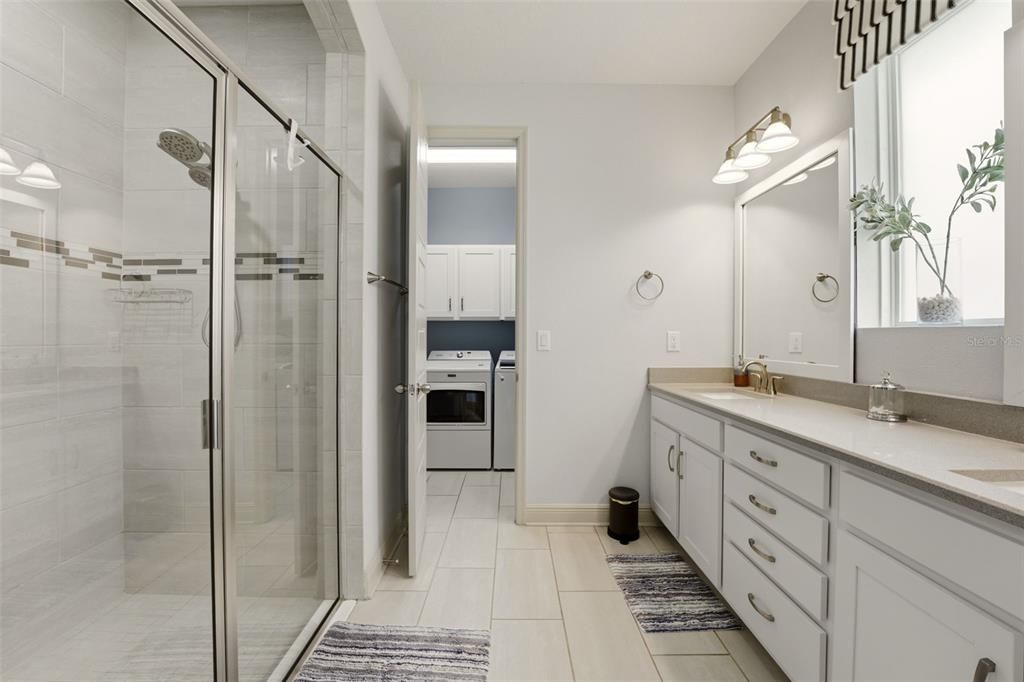 For Sale: $419,800 (2 beds, 2 baths, 1841 Square Feet)