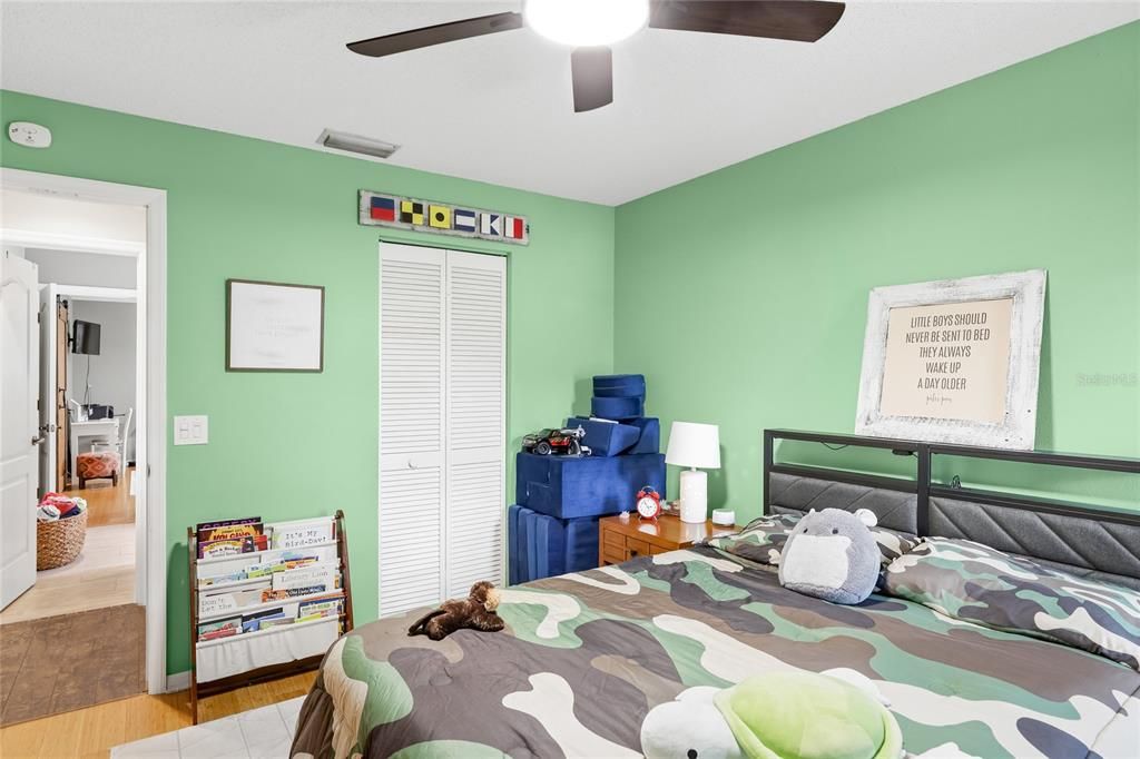 For Sale: $574,900 (3 beds, 3 baths, 2114 Square Feet)
