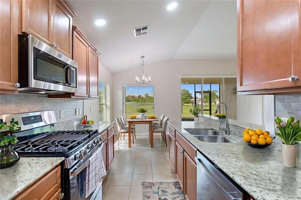En Venta: $346,500 (3 camas, 2 baños, 1713 Pies cuadrados)