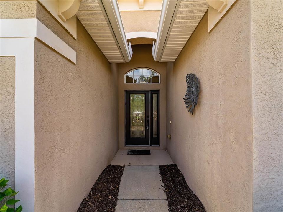 For Sale: $369,000 (3 beds, 2 baths, 1830 Square Feet)