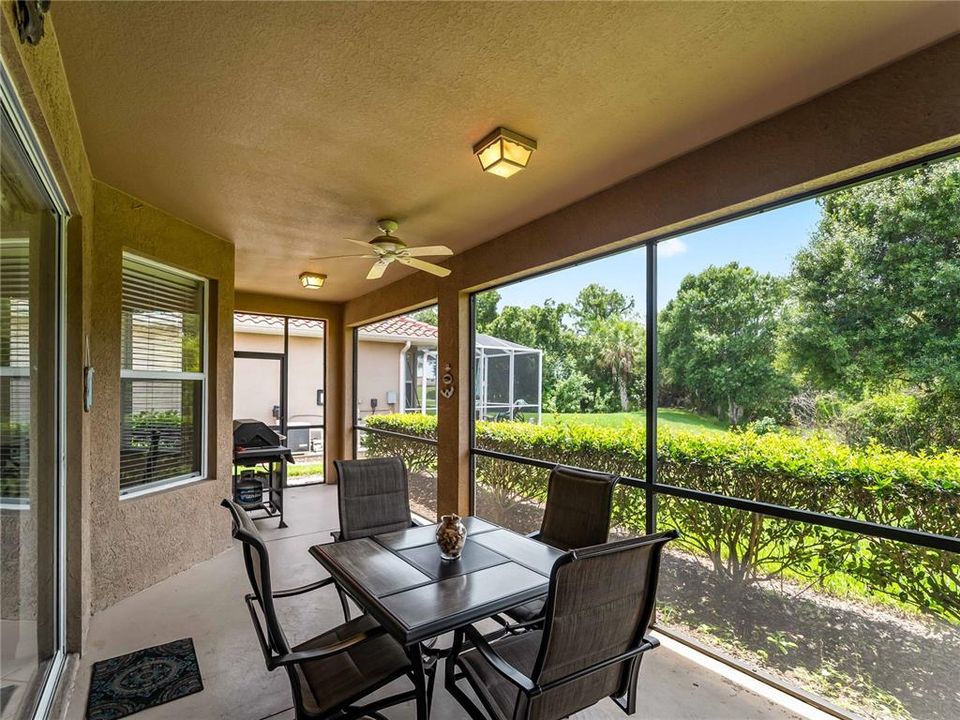 For Sale: $369,000 (3 beds, 2 baths, 1830 Square Feet)