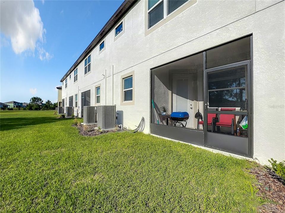 For Rent: $2,000 (2 beds, 2 baths, 1615 Square Feet)