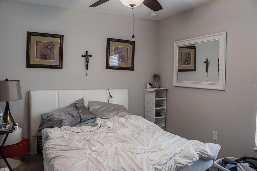 For Rent: $2,099 (3 beds, 2 baths, 1760 Square Feet)