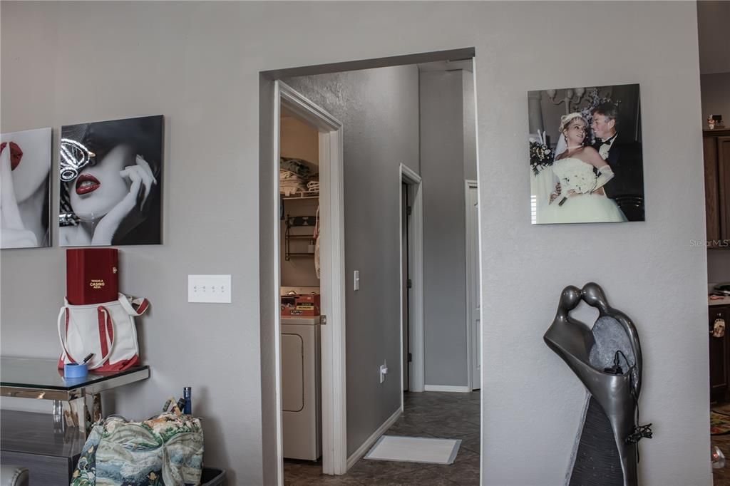 For Rent: $2,099 (3 beds, 2 baths, 1760 Square Feet)