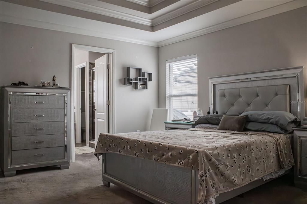 For Rent: $2,099 (3 beds, 2 baths, 1760 Square Feet)
