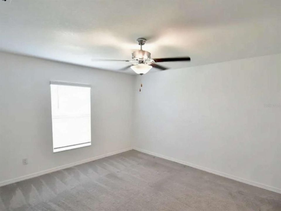 For Sale: $365,000 (3 beds, 2 baths, 1560 Square Feet)