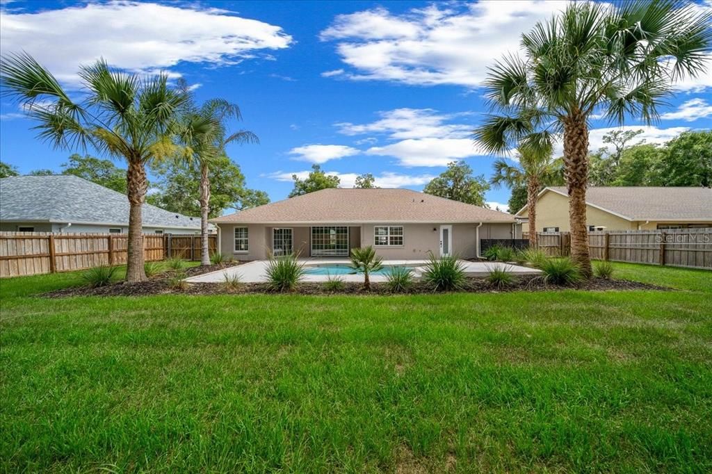 For Sale: $430,000 (3 beds, 2 baths, 2061 Square Feet)